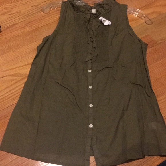 NWT Army Green Old Navy Button down S/L top - Picture 1 of 6